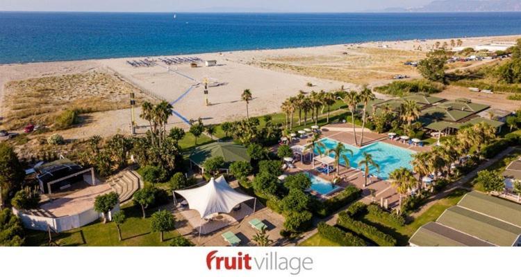Fruit Village Mortelle Le Dune Beach Resort Екстер'єр фото